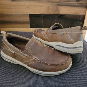 Mens Skechers Relaxed fit, Memory foam, Excellent condition!